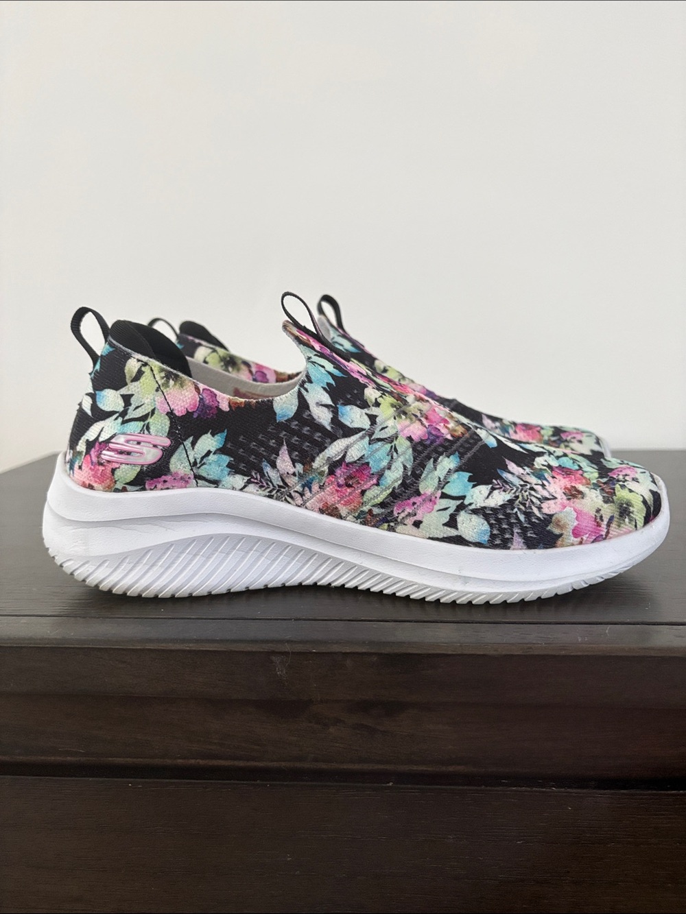 Skechers Ultra Flex 3.0 Flower Road Sneaker
